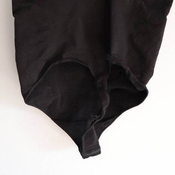 Womens Black Sz L/XL One Piece Spaghetti Strap Thong Fitted Compression Bodysuit - Picture 8 of 10